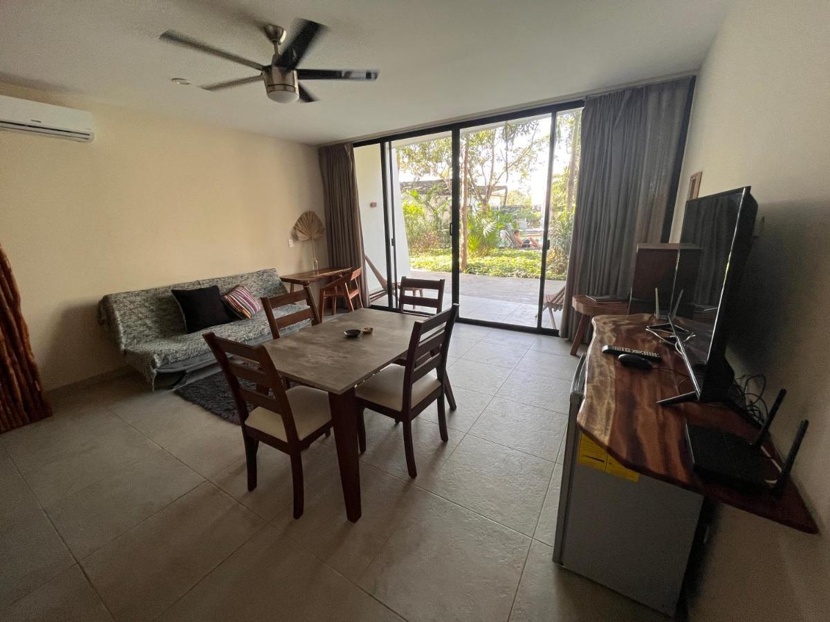 Condo Jungle Apartment & Private Patio Tulum Bagian luar foto